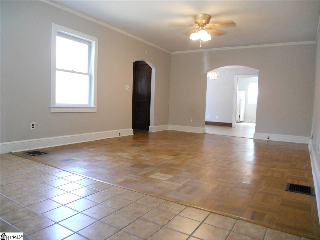 100 West Marion Road Greenville, SC 29617 - Photo 7 of 22 Gallery Image 7