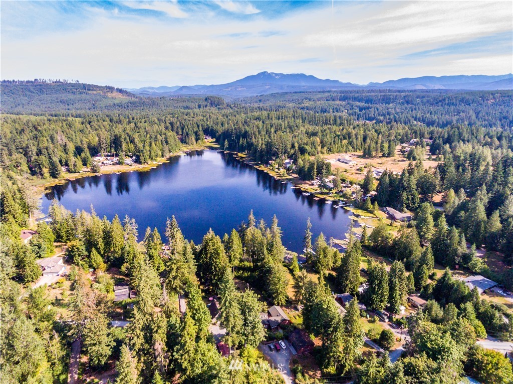 8899 West Lake Cochran Road Monroe, WA 98272 - Photo 15 of 16 Gallery Image 15