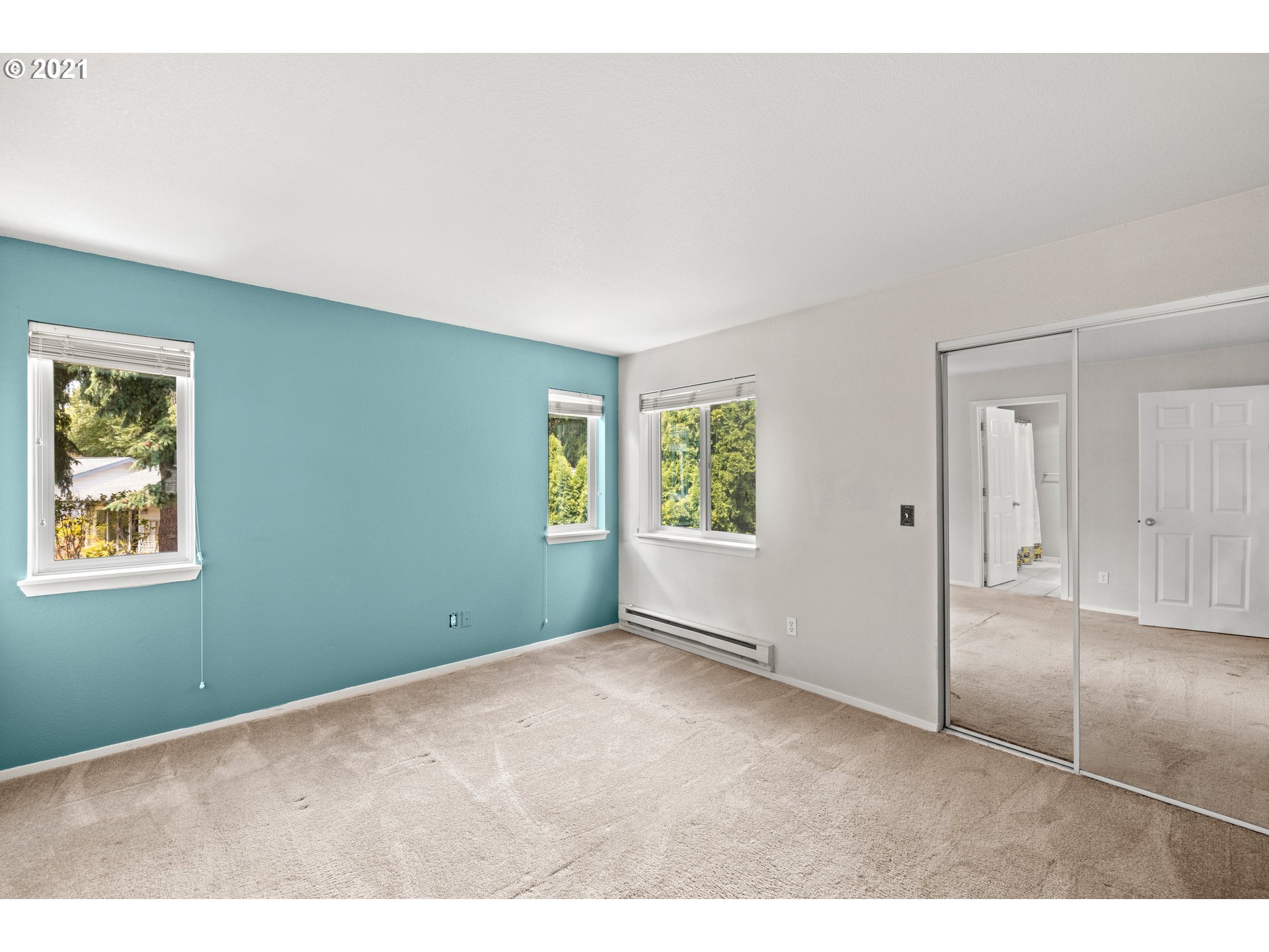 5225 Jean Road, Unit 203 Lake Oswego, OR 97035 - Photo 12 of 20 Gallery Image 12