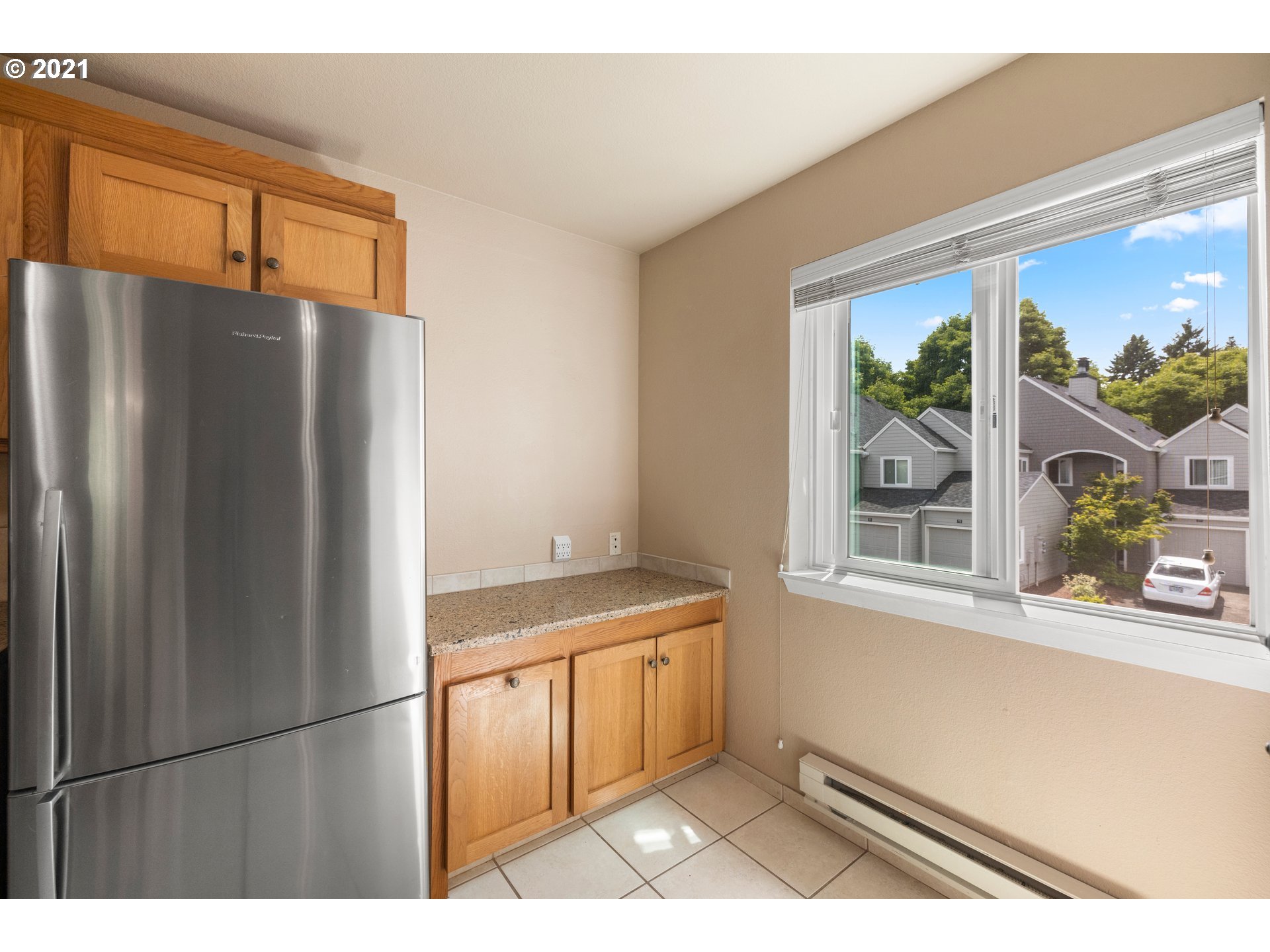 5225 Jean Road, Unit 203 Lake Oswego, OR 97035 - Photo 8 of 20 Gallery Image 8