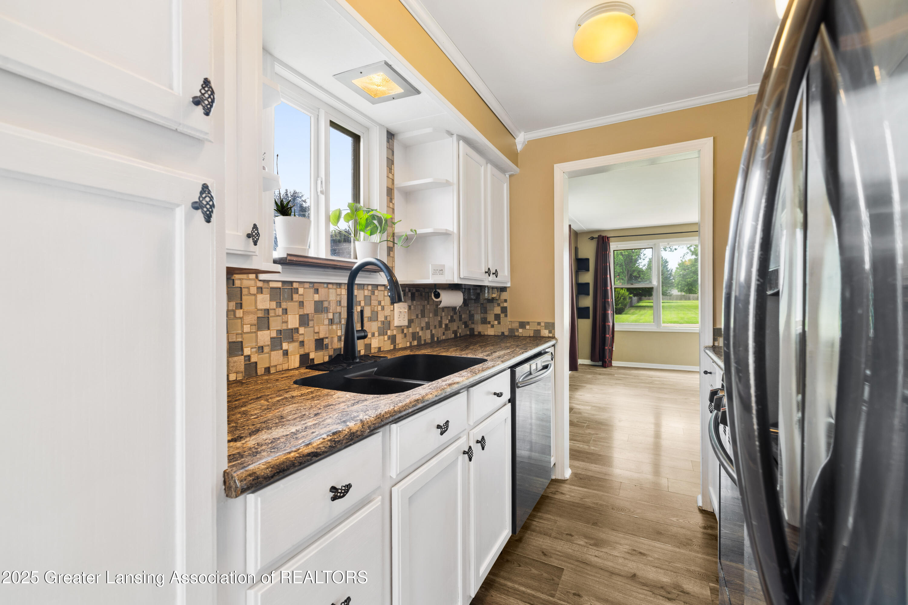 605 Clement Road Lansing, MI 48917 - Photo 17 of 51 AKP-37 (1)