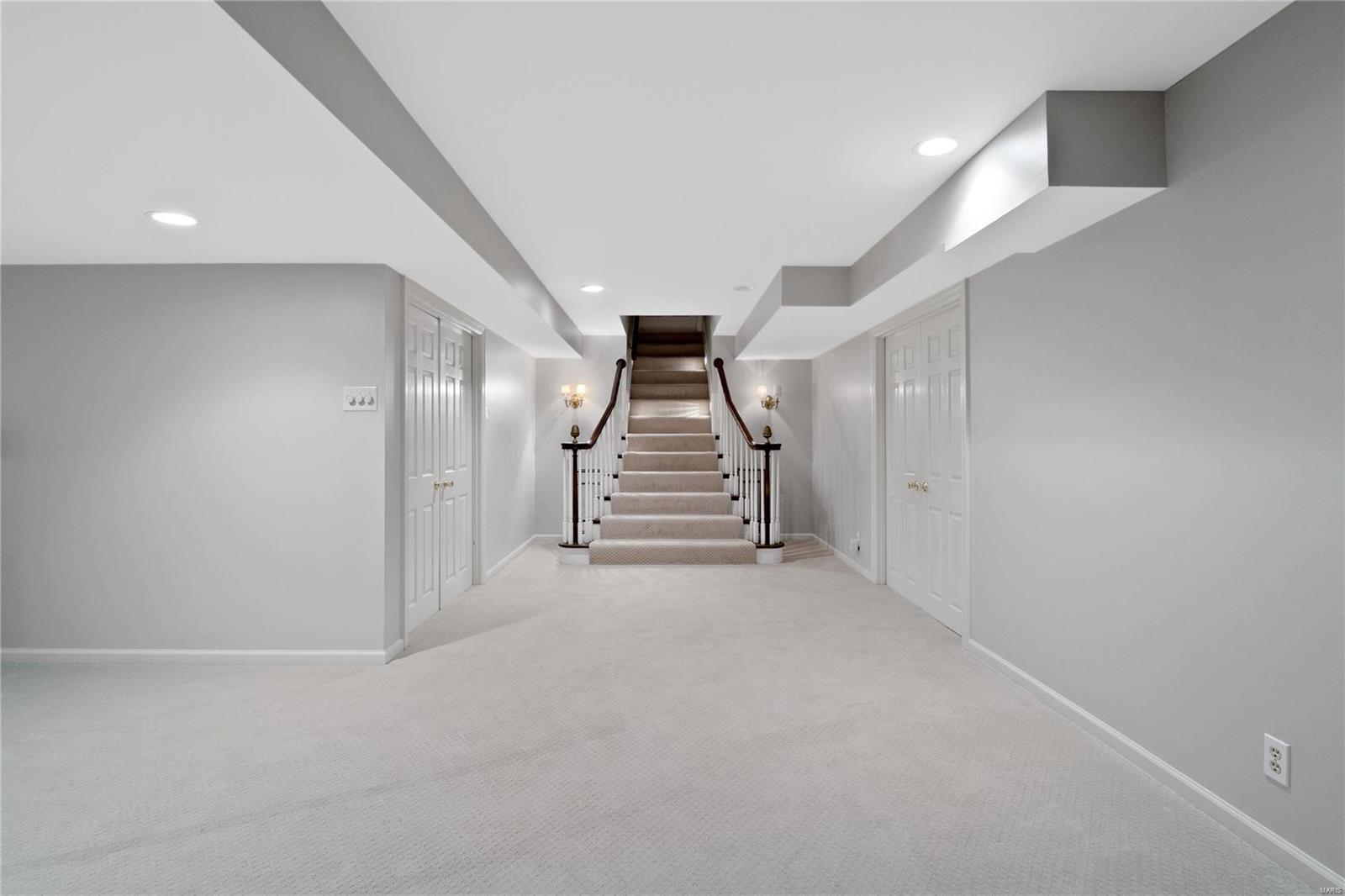 2466 White Stable Road St. Louis, MO 63141 - Photo 31 of 43 Gallery Image 31
