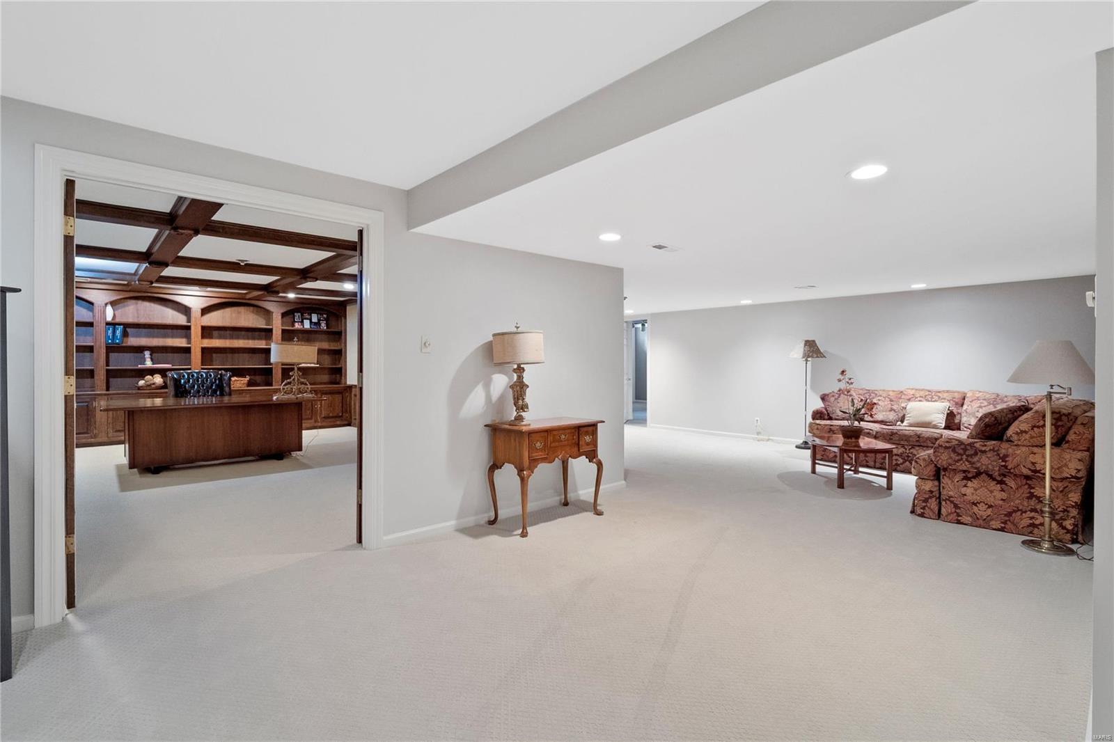 2466 White Stable Road St. Louis, MO 63141 - Photo 32 of 43 Gallery Image 32