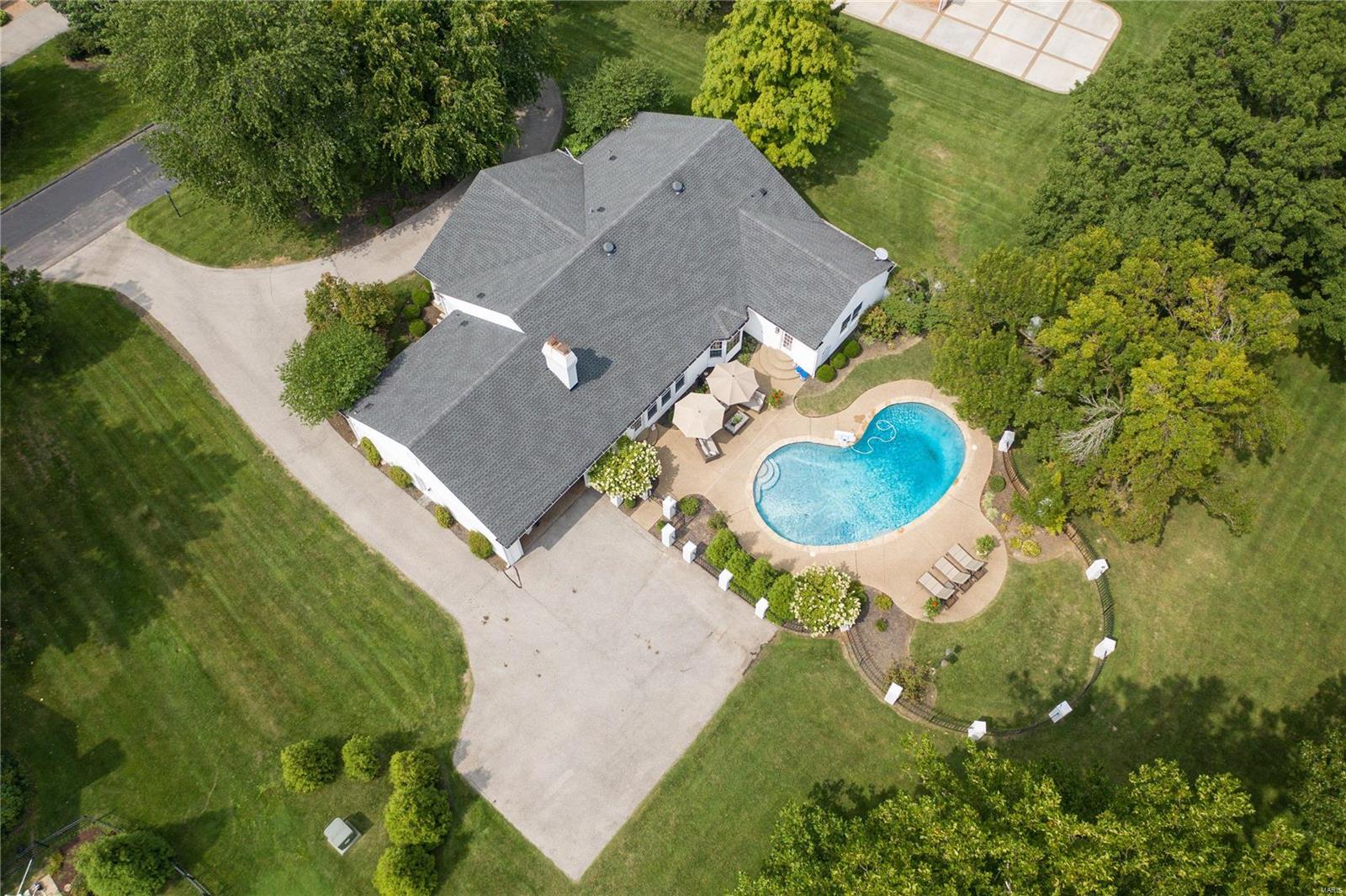 2466 White Stable Road St. Louis, MO 63141 - Photo 43 of 43 Gallery Image 43