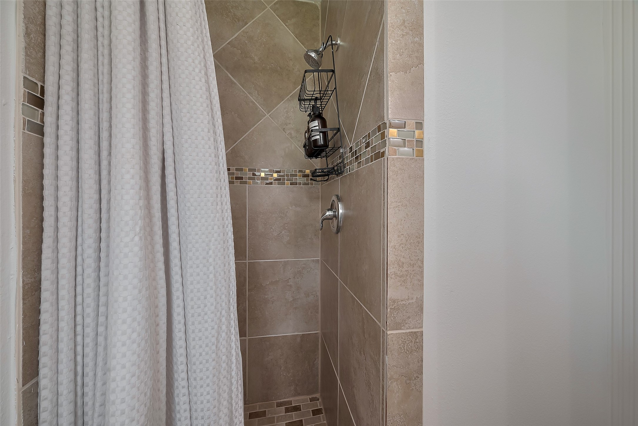 8057 Ridgeview Drive Houston, TX 77055 - Photo 30 of 40