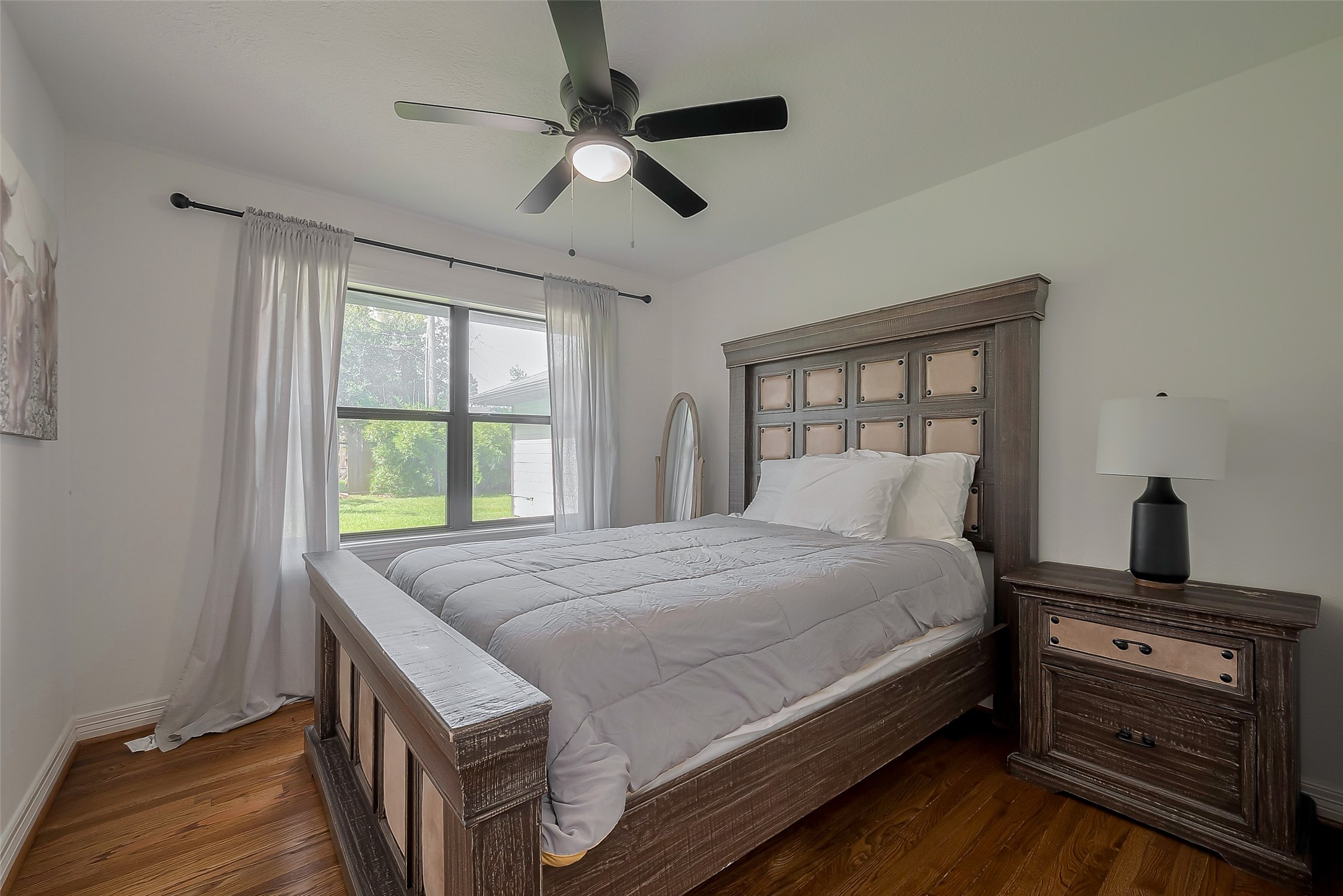 8057 Ridgeview Drive Houston, TX 77055 - Photo 31 of 40