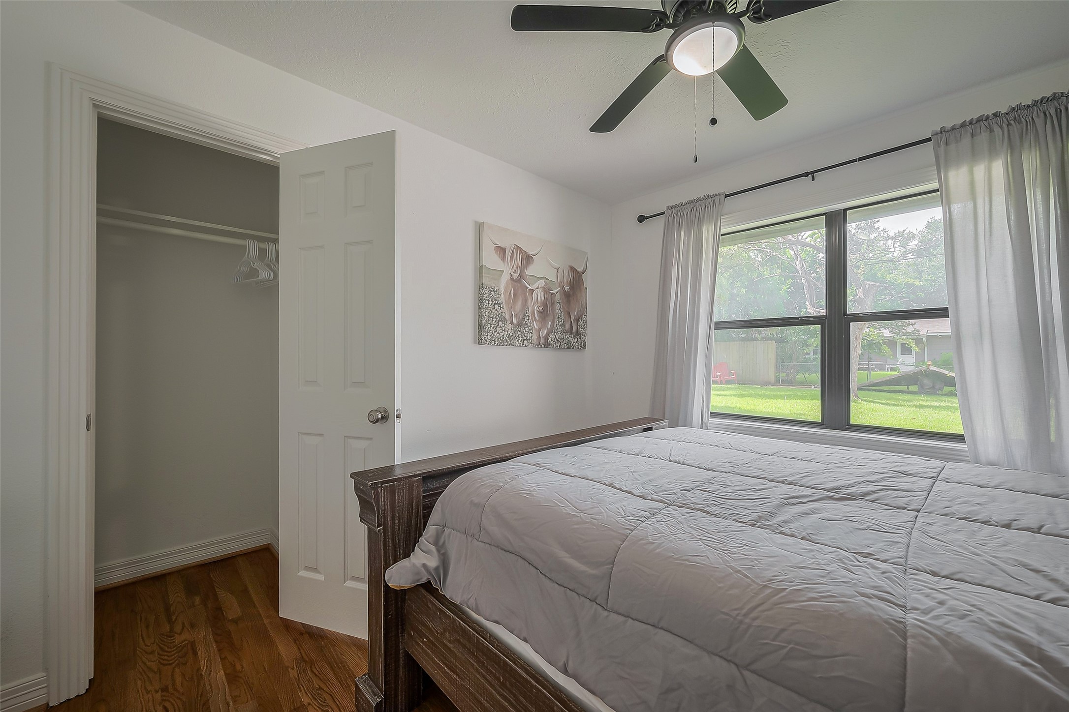 8057 Ridgeview Drive Houston, TX 77055 - Photo 32 of 40