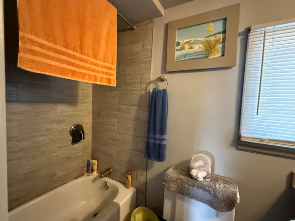 $225,000 | 210 South 4th Street, Thermopolis, WY 82443
