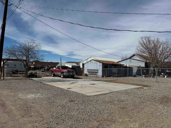 $225,000 | 210 South 4th Street, Thermopolis, WY 82443