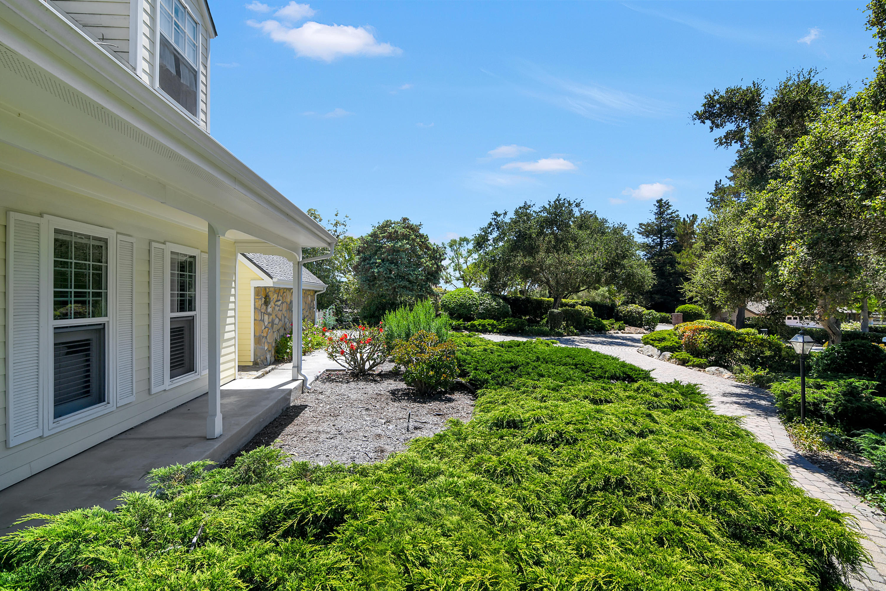 220 Rametto Road Santa Barbara, CA 93108 - Photo 22 of 25 Looking South