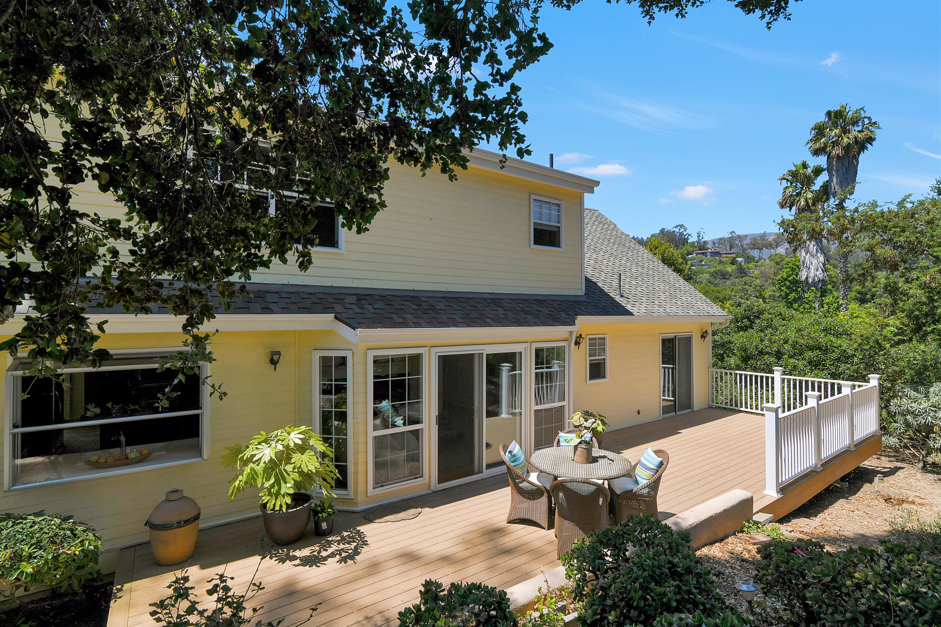 220 Rametto Road Santa Barbara, CA 93108 - Photo 3 of 25 Rear exterior