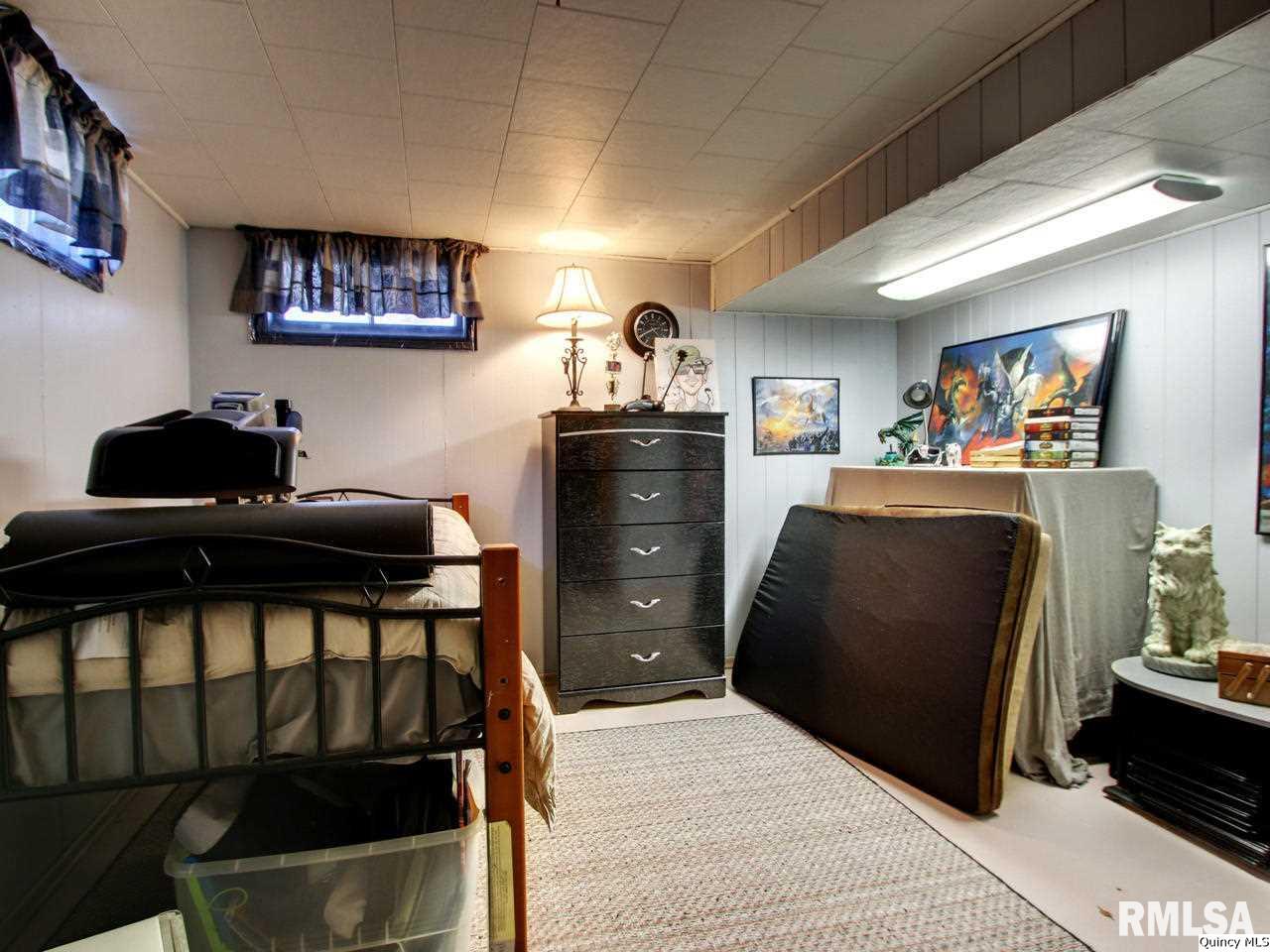 346 North Vermont Street Camp Point, IL 62320 - Photo 15 of 23 Gallery Image 15