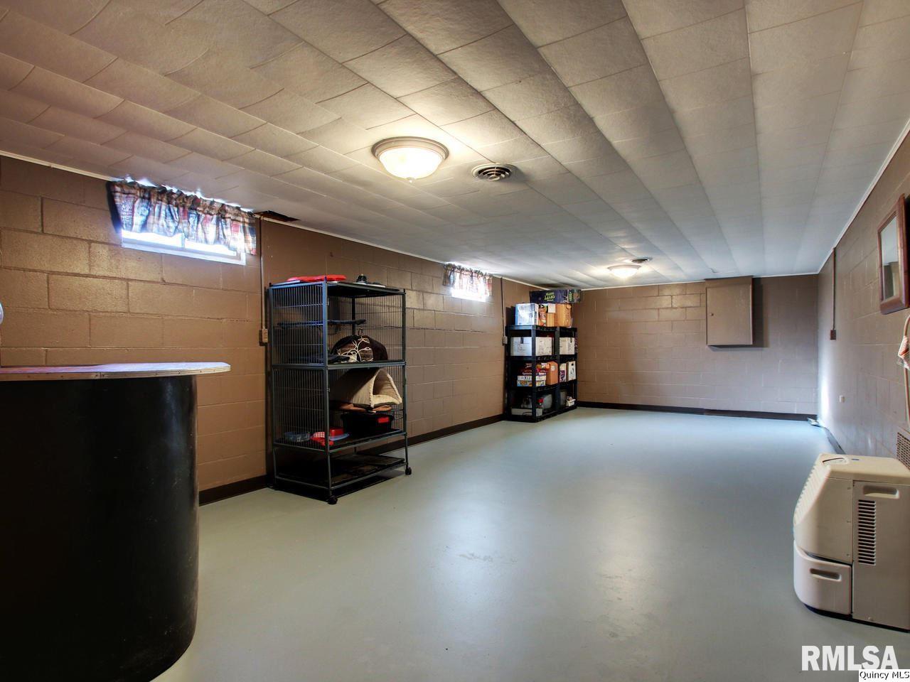 346 North Vermont Street Camp Point, IL 62320 - Photo 17 of 23 Gallery Image 17