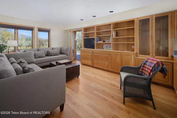 $5,750,000 | 4317 Spring Violet Court, Wilson, WY 83014