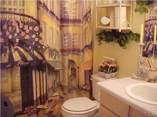 5580 Bauer Road Pensacola, FL 32507 - Photo 8 of 9 Guest Bathroom