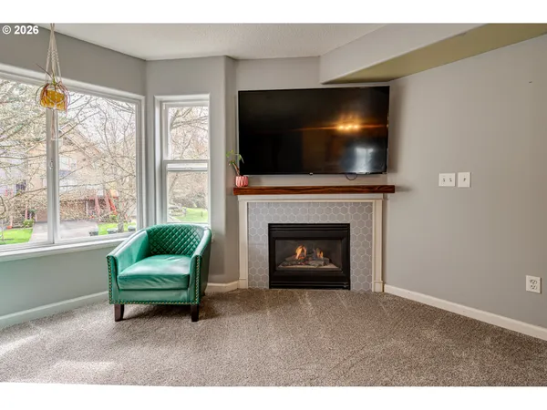 $374,900 | 75 River Rock Lane, Unit F, Woodland, WA 98674