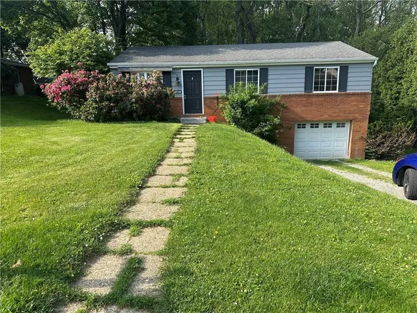 $250,000 | 143 Edgewood Drive, Beaver, PA 15009