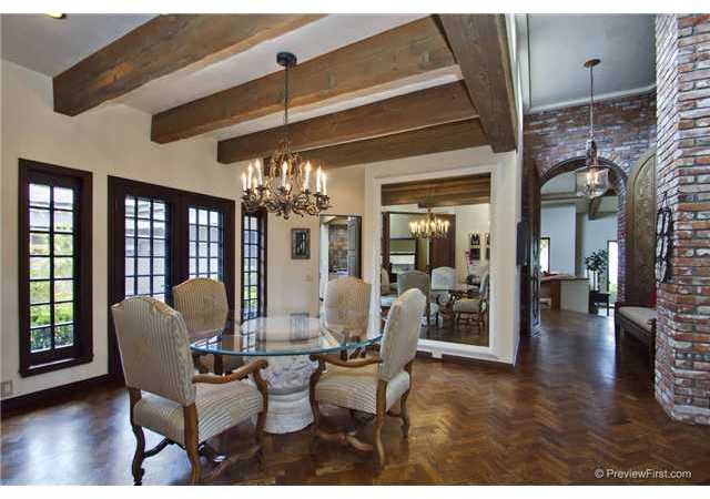 5410 Pacifica Drive La Jolla, CA 92037 - Photo 5 of 25