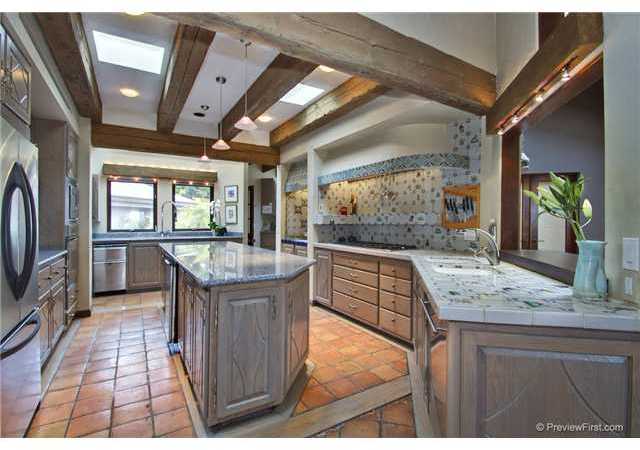 5410 Pacifica Drive La Jolla, CA 92037 - Photo 8 of 25