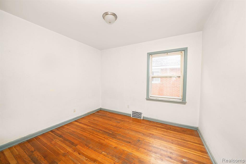 439 Campbell Street River Rouge, MI 48218 - Photo 13 of 16