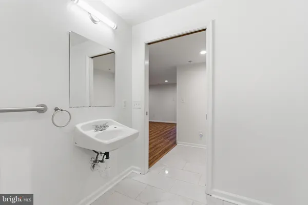 $1,600 | 2726 Fort Baker Drive Southeast, Unit 3, Washington, DC 20020