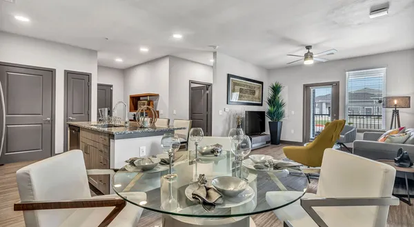 $2,114 | 8811 Farm To Market 1464, Unit 8110, Richmond, TX 77407