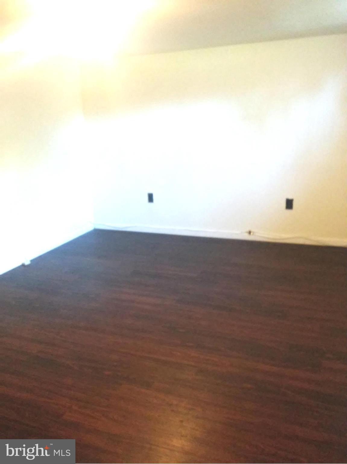 4700 Vancouver Road Baltimore, MD 21229 - Photo 7 of 28 Family Room