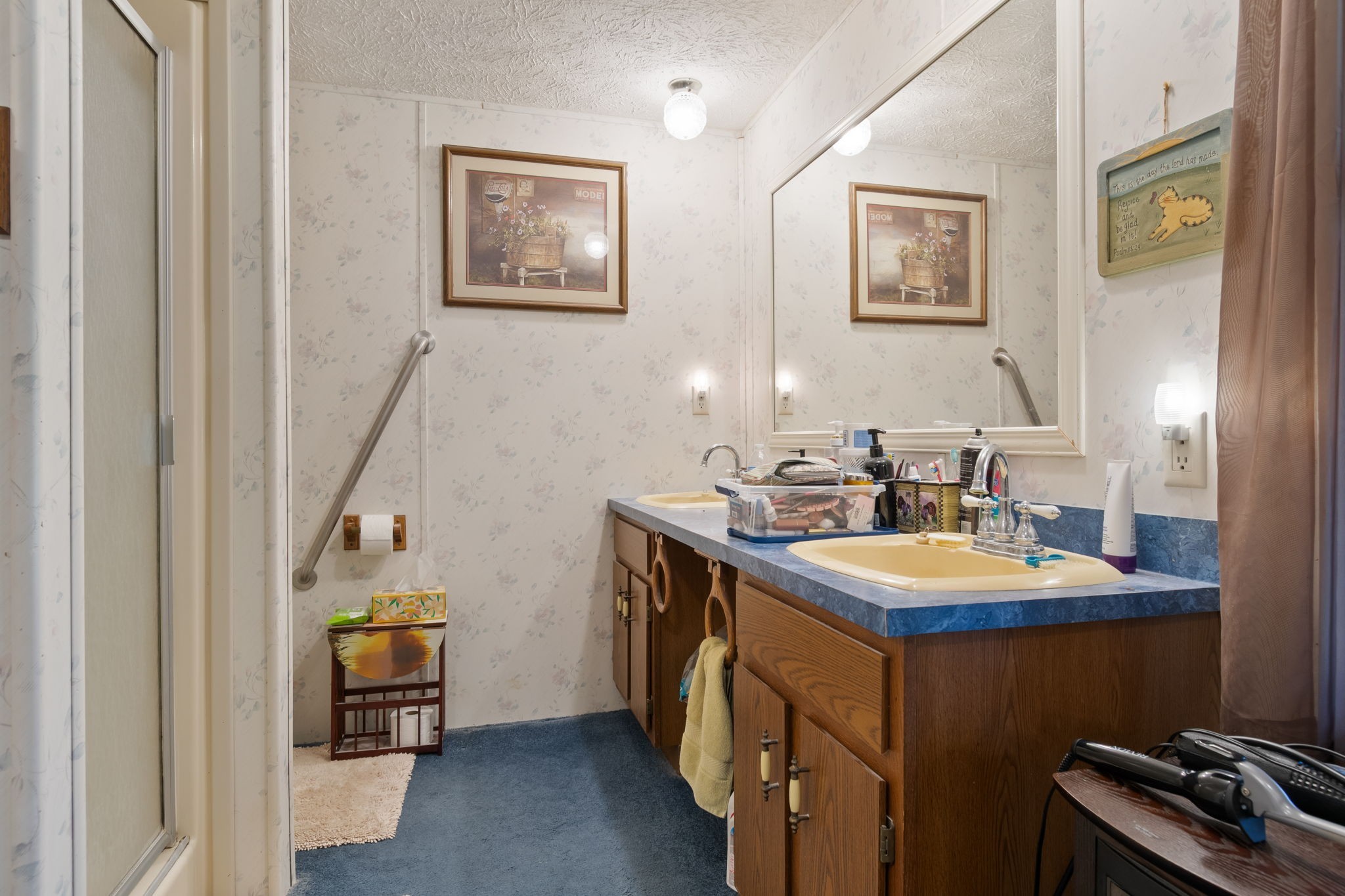 1300 New She Boss Road Duck River, TN 38454 - Photo 7 of 56 a bathroom with sink and mirror
