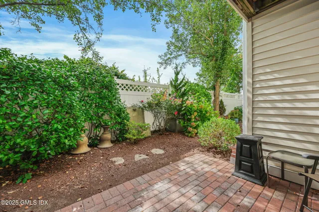 $1,675,000 | 51 Forest Avenue, Unit 96, Old Greenwich, CT 06870