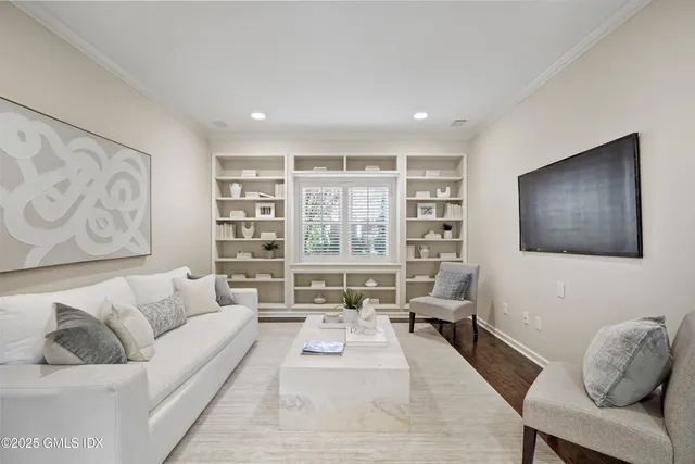 $1,675,000 | 51 Forest Avenue, Unit 96, Old Greenwich, CT 06870