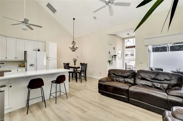 $2,500 | 4350 Covey Circle, Unit 7A, Naples, FL 34109