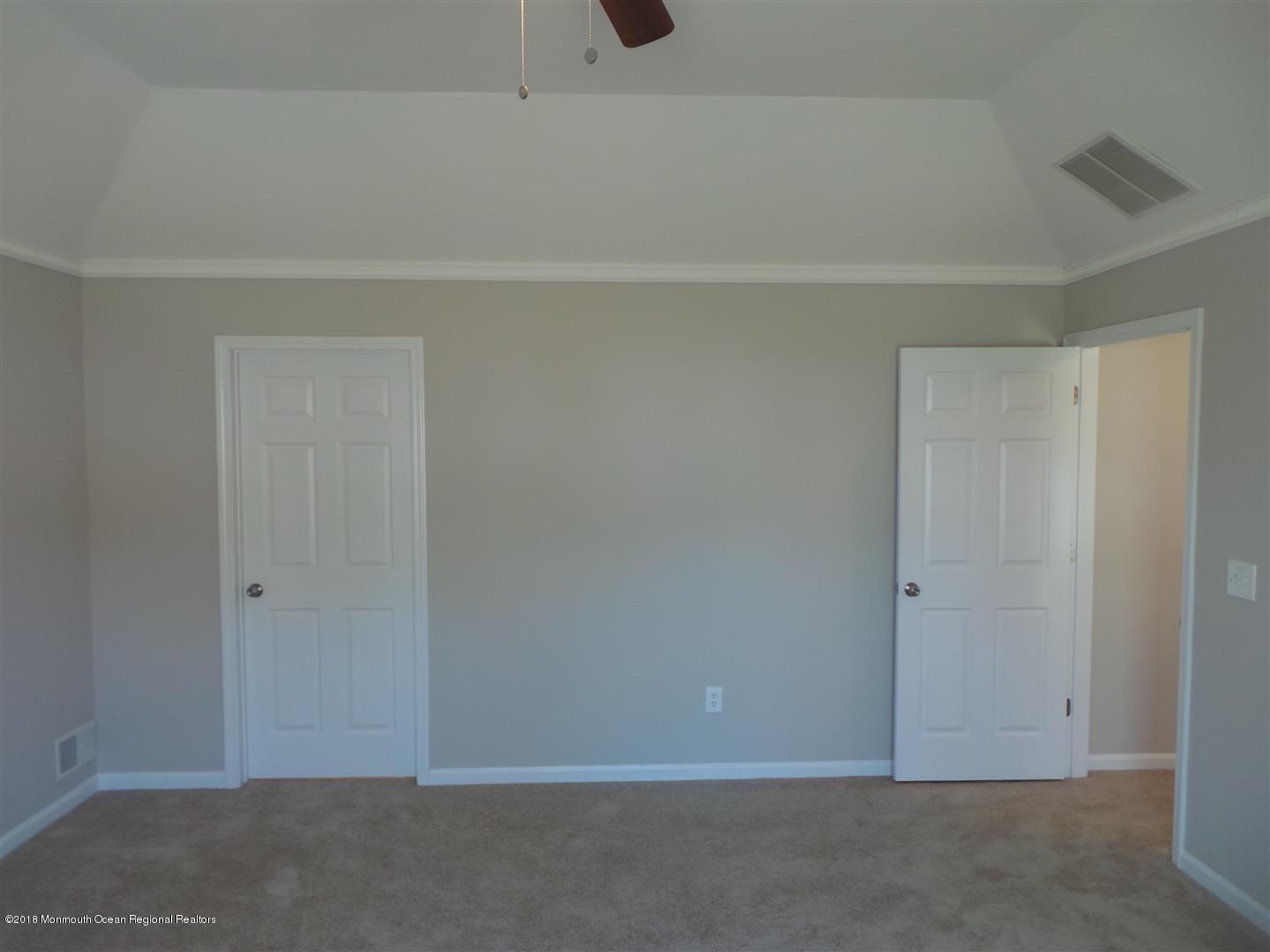 4 Hannah Lee Road Barnegat, NJ 08005 - Photo 20 of 25 20180501_111721