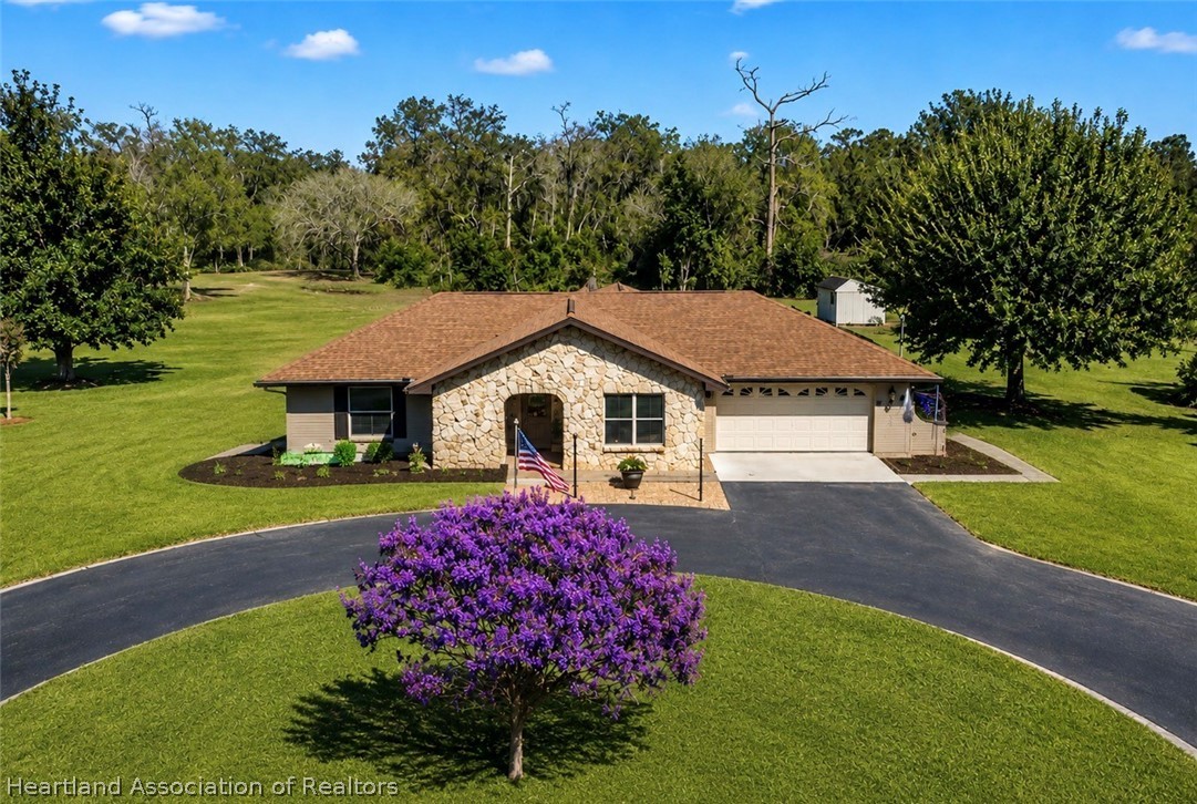 2500 Country Club Road Sebring, FL 33872 - Photo 1 of 20