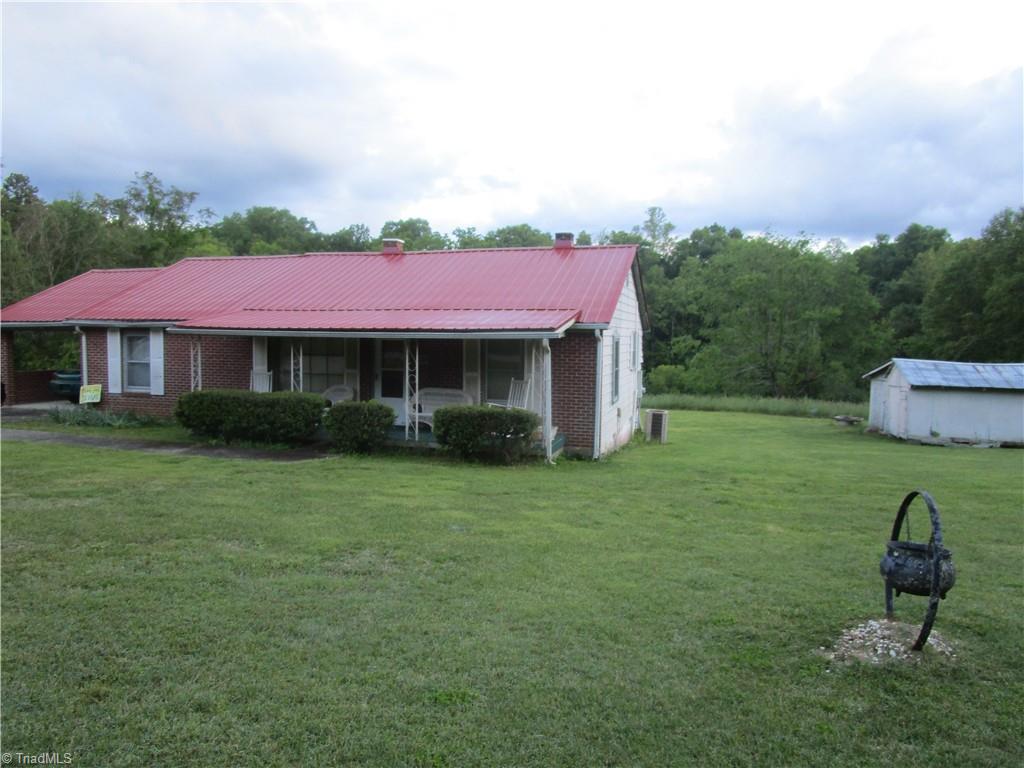 1841 Smothers Road Madison, NC 27025 - Photo 2 of 19
