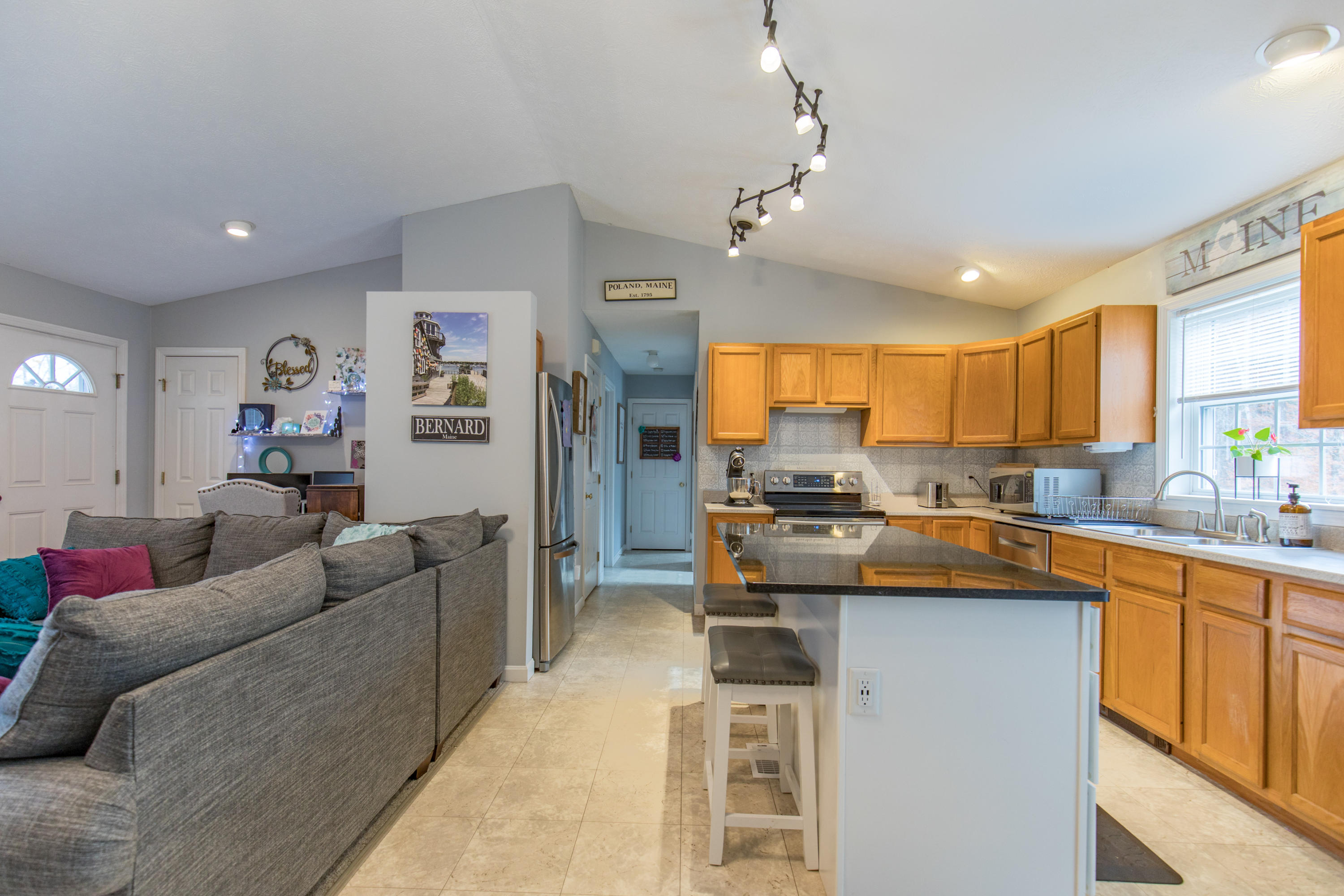 289 North Raymond Road Poland, ME 04274 - Photo 12 of 30 12