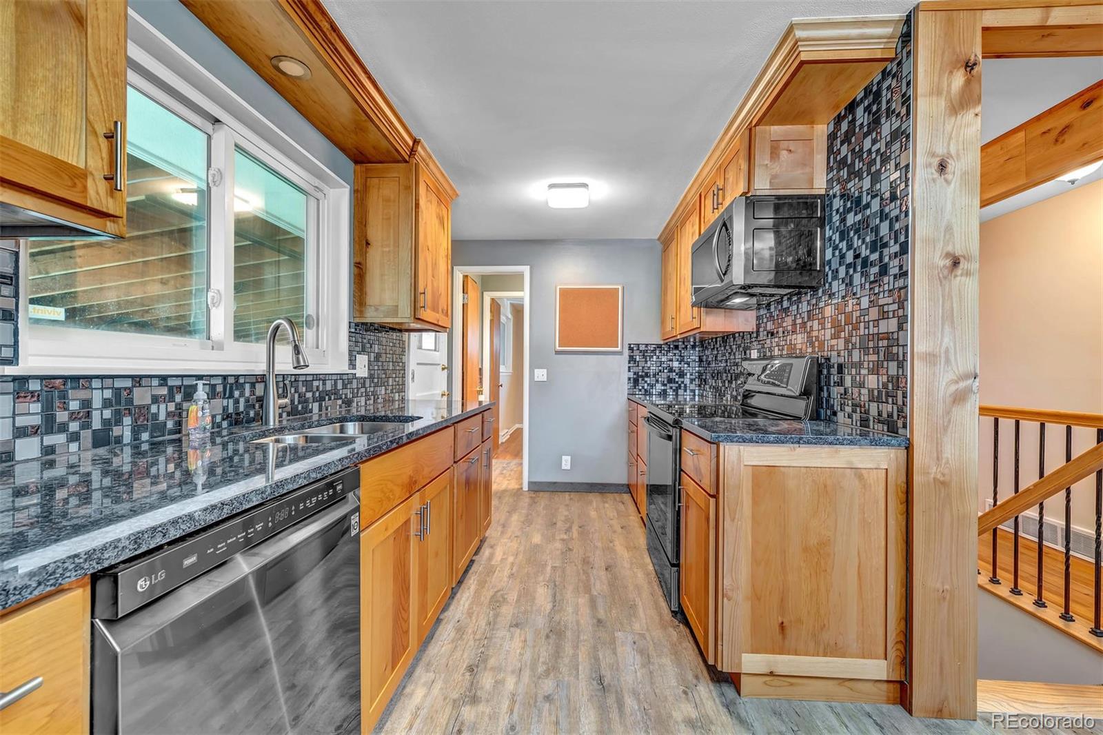 1674 South Raleigh Street Denver, CO 80219 - Photo 7 of 40 Gallery Image 7