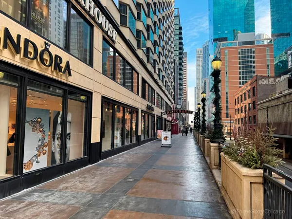 $2,375 | 535 North Michigan Avenue, Unit 2703, Chicago, IL 60611