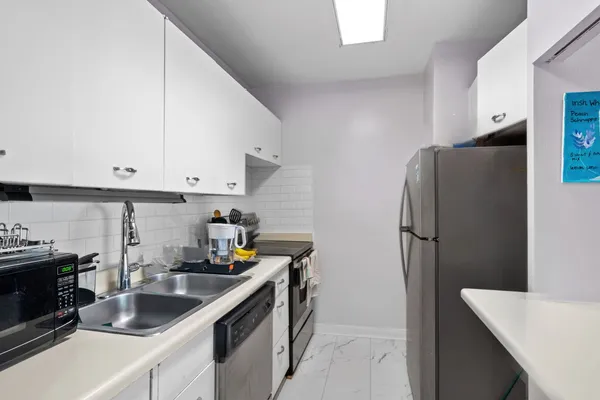 $2,375 | 535 North Michigan Avenue, Unit 2703, Chicago, IL 60611