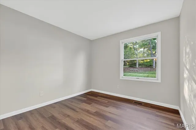 $300,000 | 505 Forest Run Drive, Eureka, MO 63025