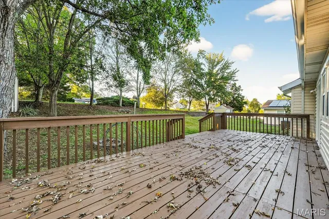 $300,000 | 505 Forest Run Drive, Eureka, MO 63025