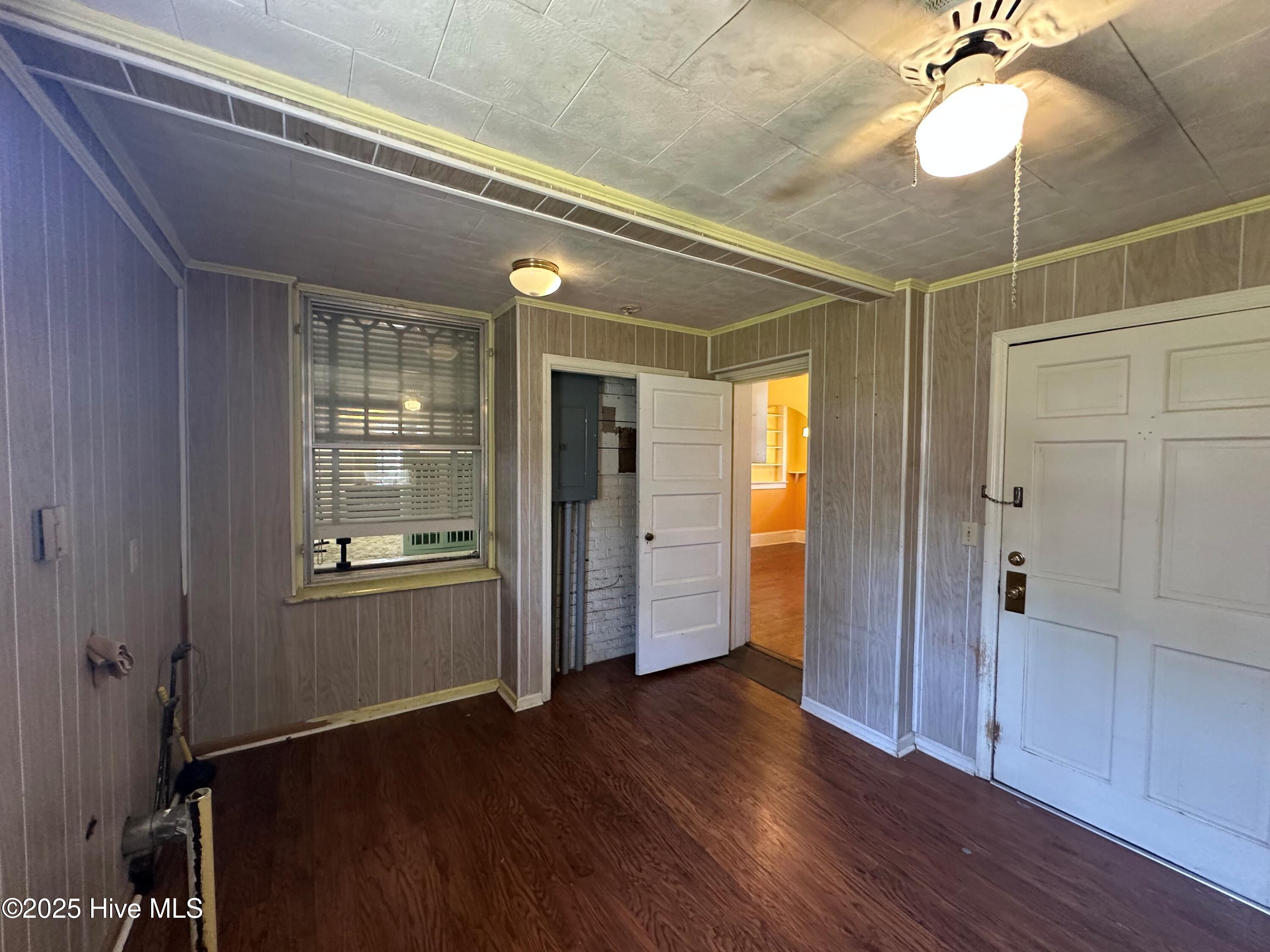 206 Main Street Severn, NC 27862 - Photo 27 of 30 utilty room (2)