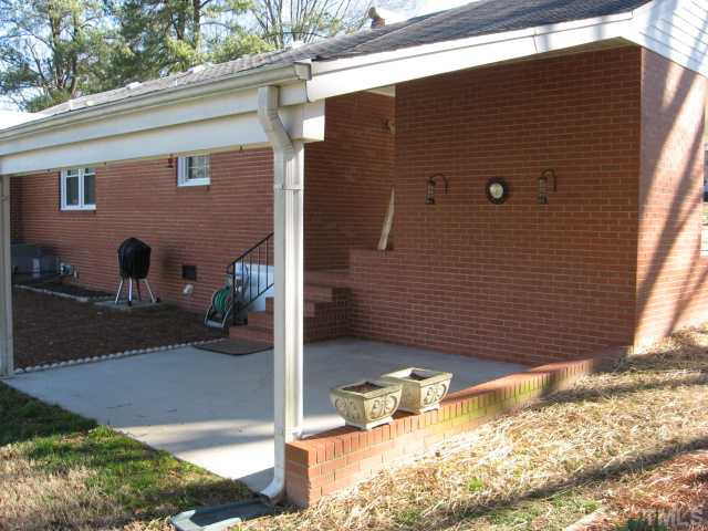 nice rear patio