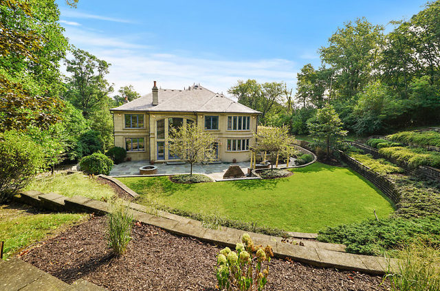 9600 Pacific Court Burr Ridge, IL 60527 - Photo 51 of 58 a view of a house with backyard swimming pool and sitting area