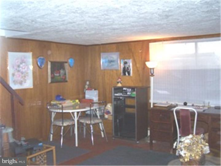 2231 Haverford Road Ardmore, PA 19003 - Photo 17 of 24 Family Room