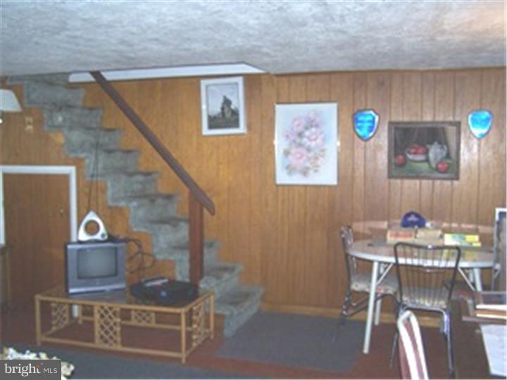 2231 Haverford Road Ardmore, PA 19003 - Photo 19 of 24 Family Room