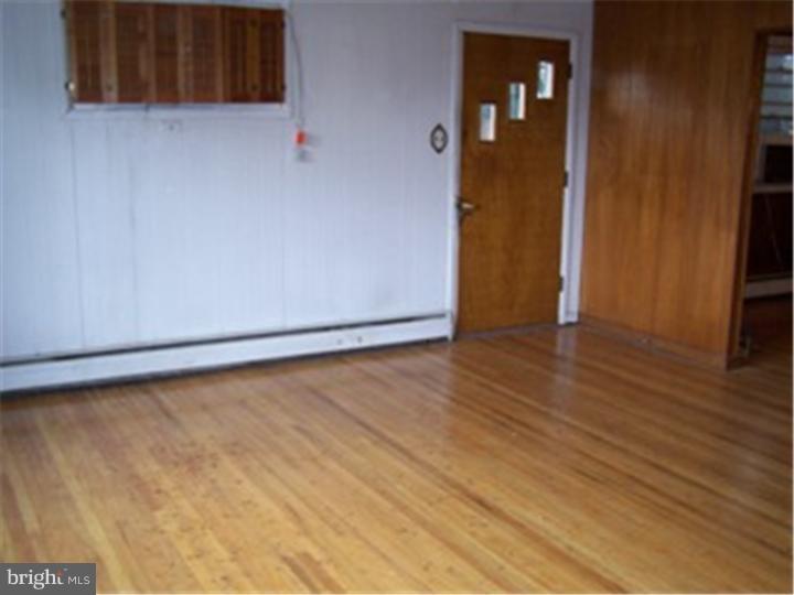 2231 Haverford Road Ardmore, PA 19003 - Photo 4 of 24 Living Room
