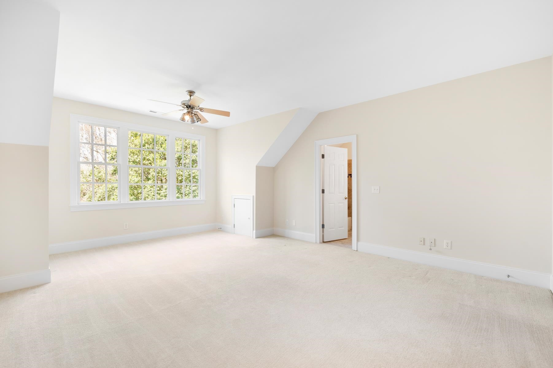 2713 Anderson Drive Raleigh, NC 27608 - Photo 28 of 43 Bonus Room