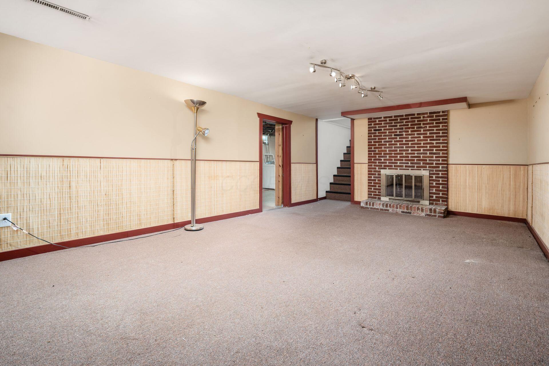4553 Sandy Lane Road Columbus, OH 43224 - Photo 30 of 47