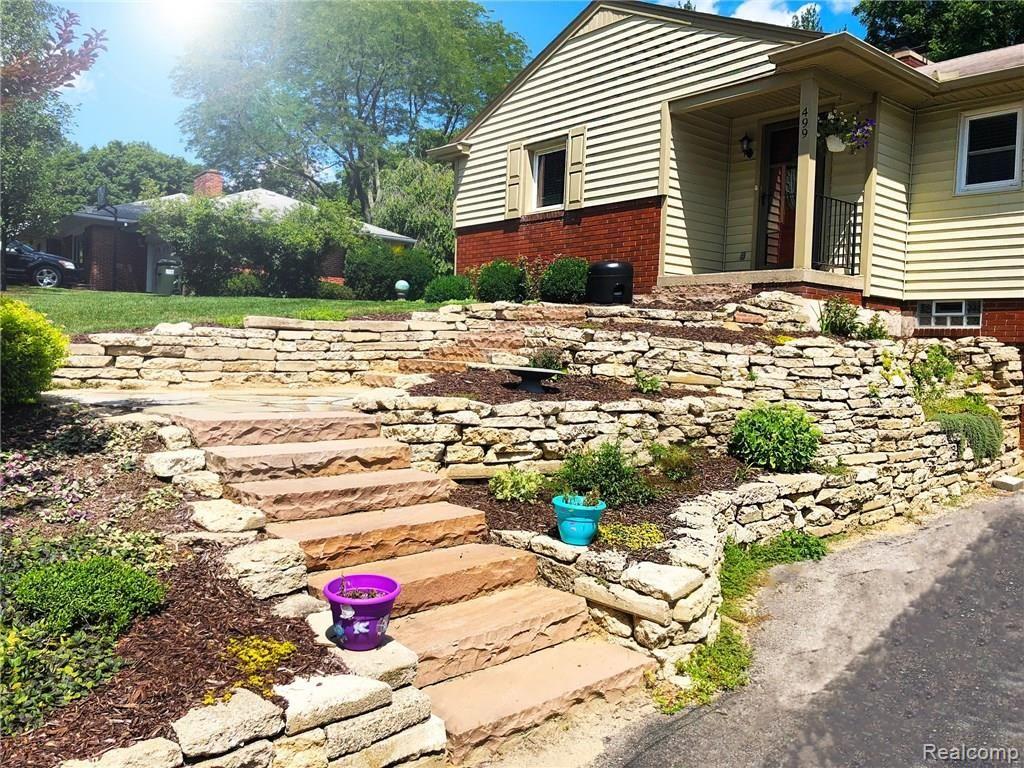 499 Rochdale Drive South Rochester, MI 48309 - Photo 2 of 28 1 New.jpeg