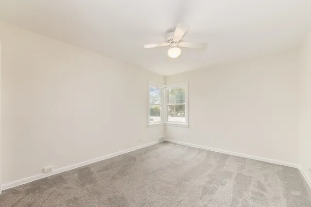 $419,500 | 907 Wilkinson Parkway, Park Ridge, IL 60068